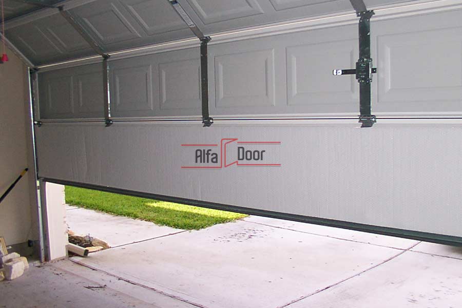 Seksiyonel Kapı Ray Hizalama Bozukluğu ve Sürtünme Sesleri - Alfa DOOR