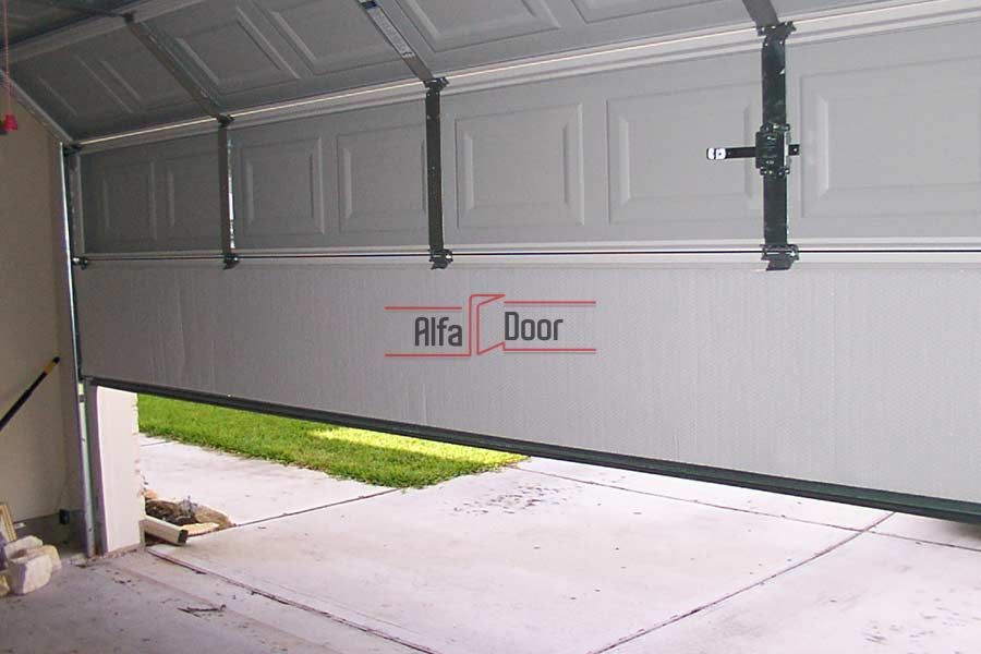 Seksiyonel Kapı Ray Hizalama Bozukluğu ve Sürtünme Sesleri - Alfa DOOR